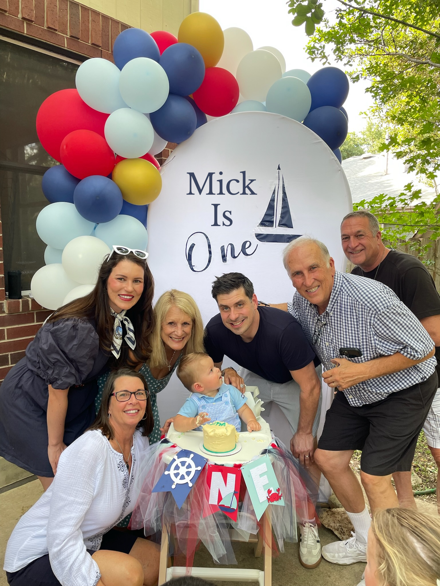 David and family at grandson Mick's first birthday